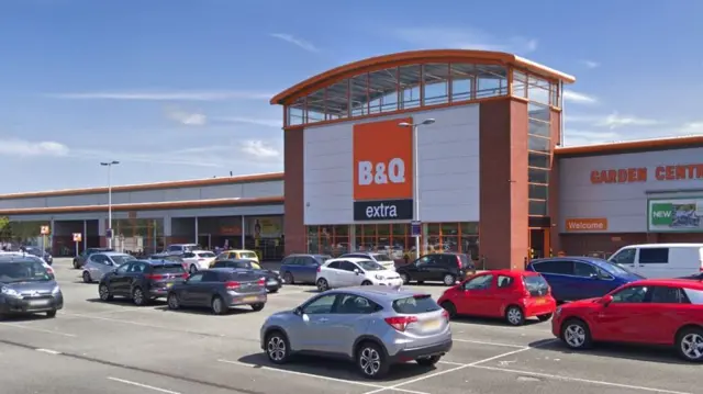 B&Q