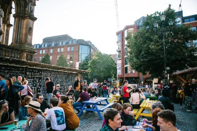 Crowds at Festival Square