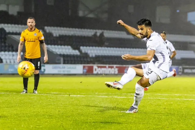 Oan Djorkaeff scores for St Mirren