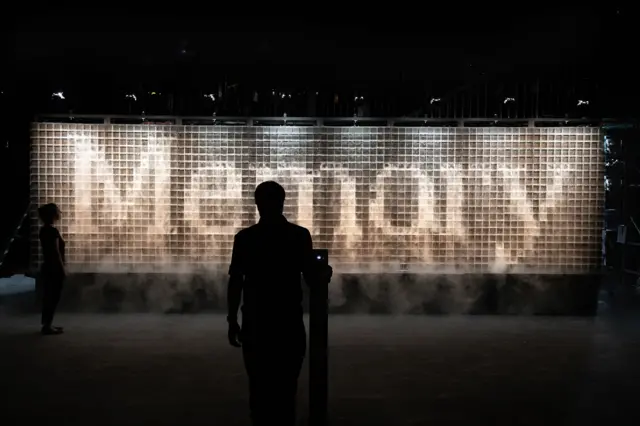 An interactive sculpture at Atmospheric Memory
