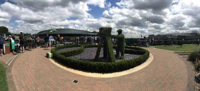 Broadcast centre roof