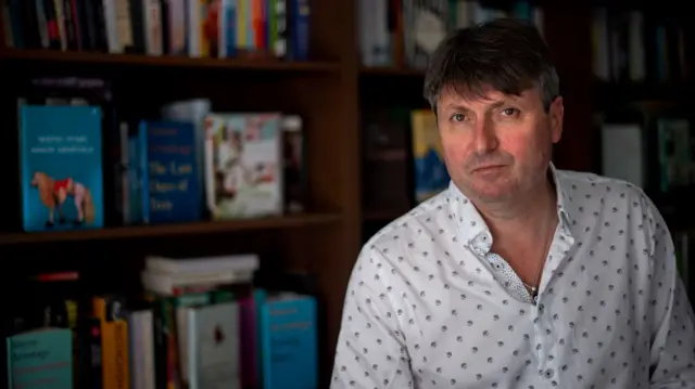 Simon Armitage