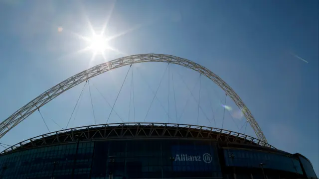 Wembley arch