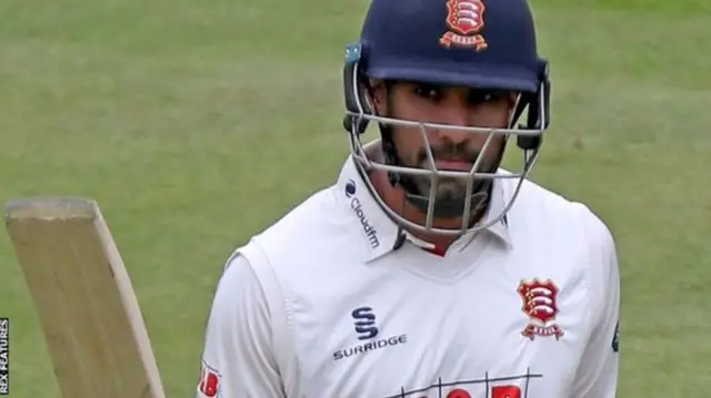 Ravi Bopara hit 11 fours in his five-and-a-half-hour innings of 135