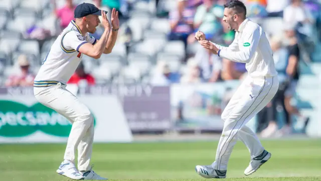 Ben Coad and Keshav Maharaj