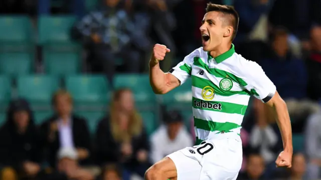 Marian Shved scored in stoppage time for Celtic