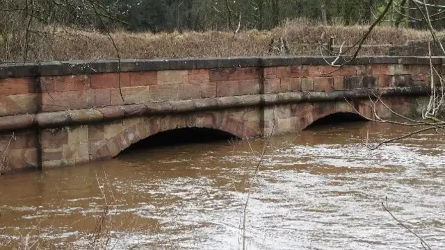 Leek bridge