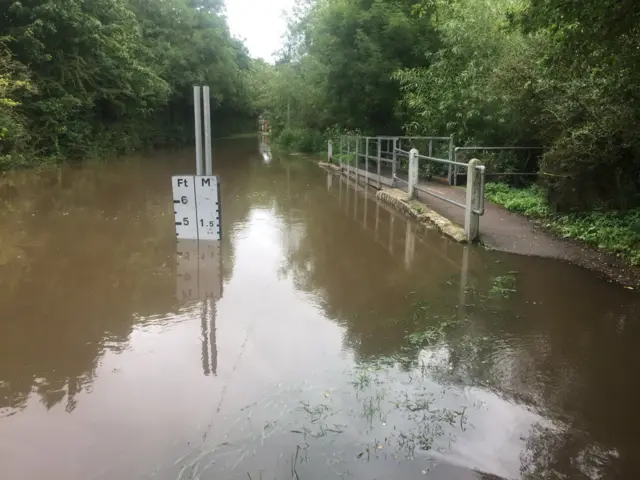 Watery Gate Lane