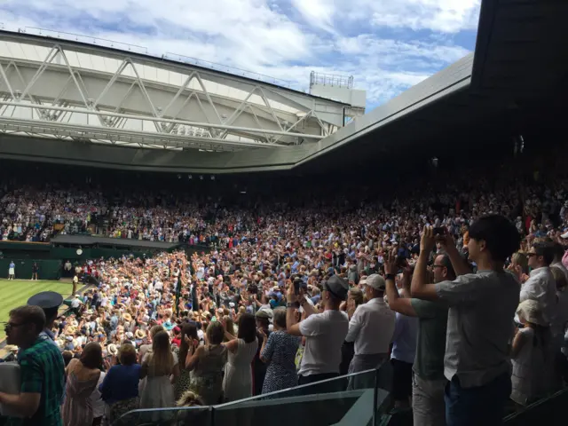 Crowd on feet