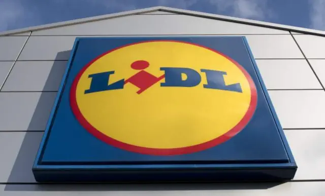 Lidl sign