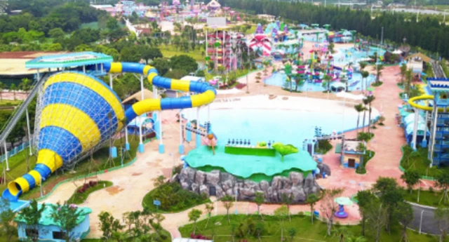 Camsing's Lotus Wonderland theme park