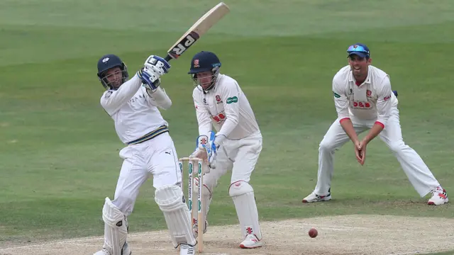 Kesh Maharaj hits out for Yorkshire