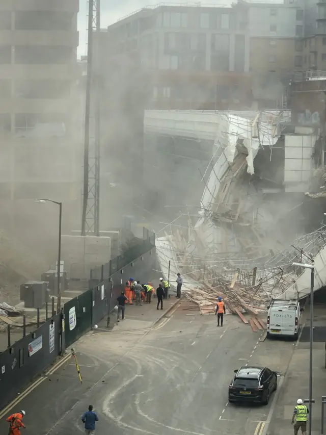 Scaffolding collapse