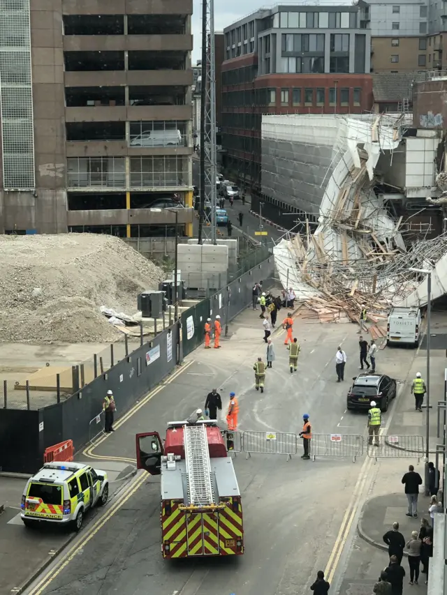 Scaffolding collapse