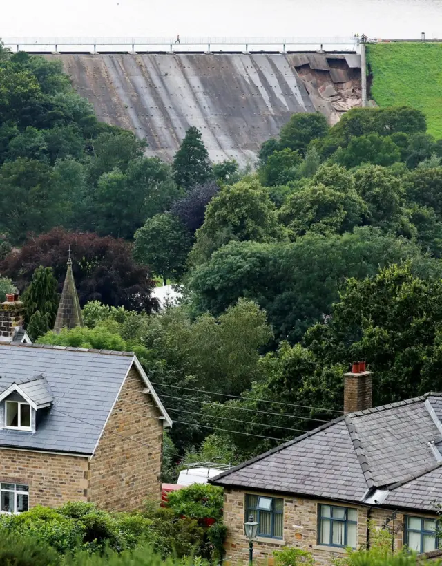 Evacuation of Whaley Bridge after a nearby reservoir was damaged by flooding