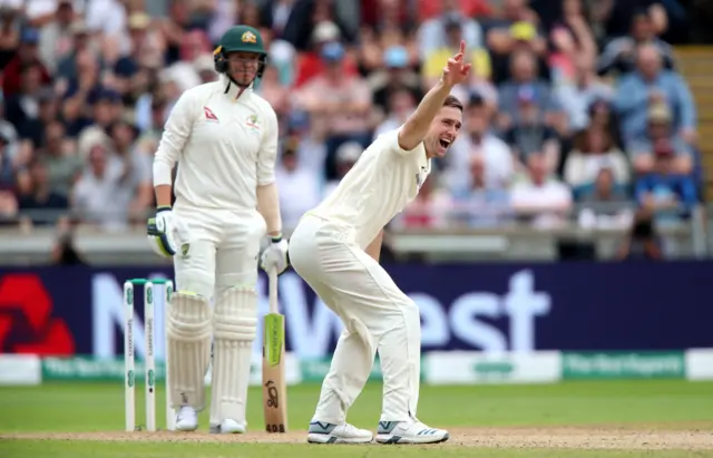 Chris Woakes appeals for the wicket of Australia's Peter Siddle by LBW