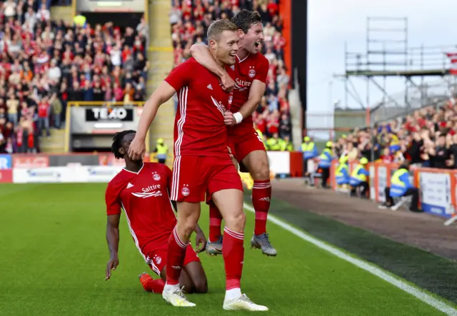 Aberdeen celebrate Sam Cosgrove's goal