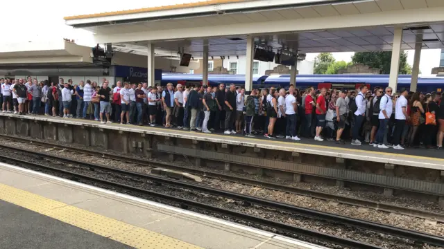 Queues at Twickenham station