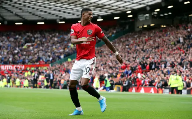 Marcus Rashford celebrates