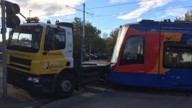 A lorry crashed into a tram