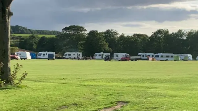 Travellers on the fields