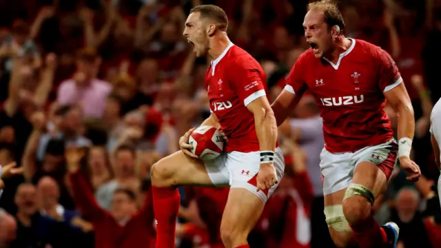 George North scores a try for Wales