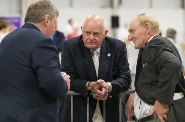 Des Parkinson (centre) of the Brexit Party