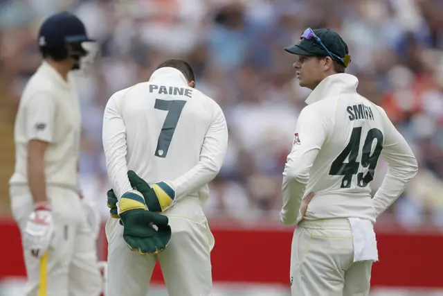 Tim Paine of Australia and Steve Smith