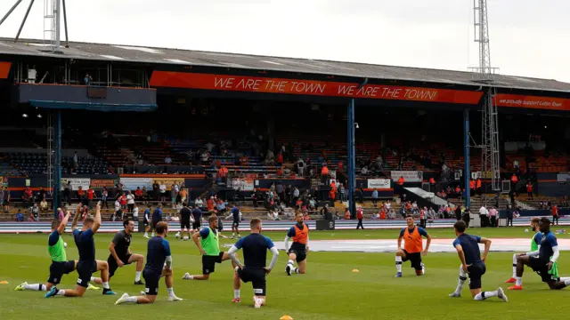 Kenilworth Road