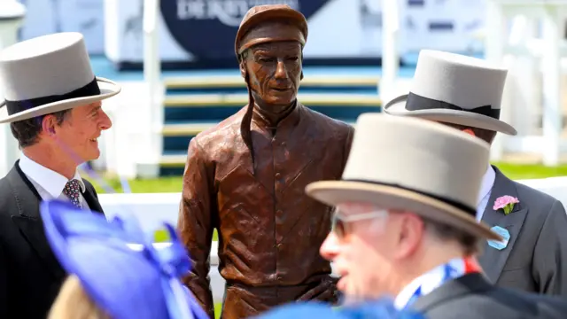 The Lester Piggott statue