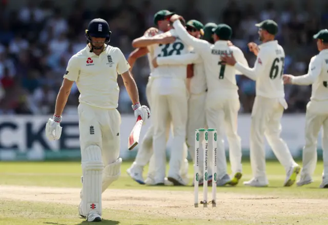 Chris Woakes reacts after losing his wicket