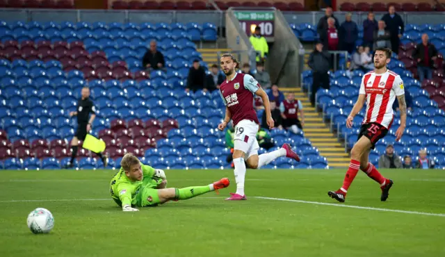 Jay Rodriguez scores Burnley's first goal