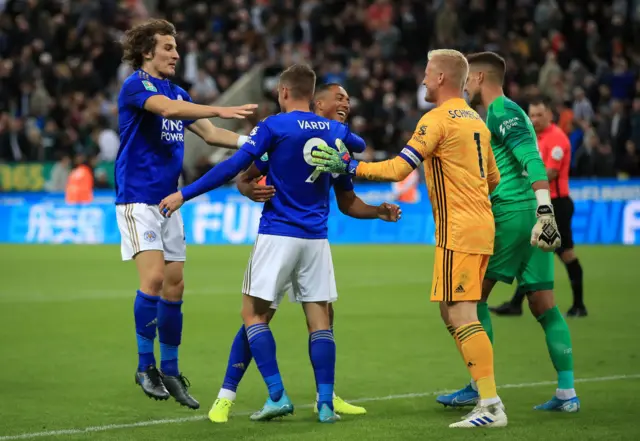 Jamie Vardy celebrates