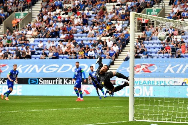 Lee Evans scores for Wigan