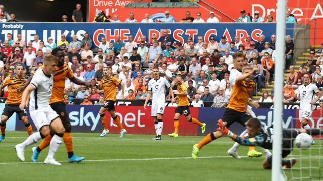 Daniel Batty scores for Hull