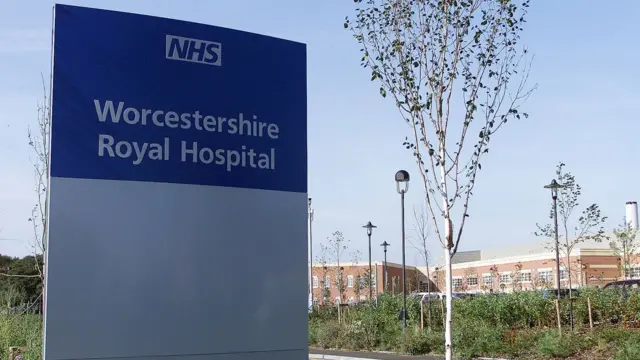 Worcestershire Royal Hospital sign