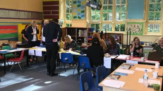 Whaley Bridge advice centre