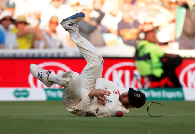 Jack Leach drops Nathan Lyon