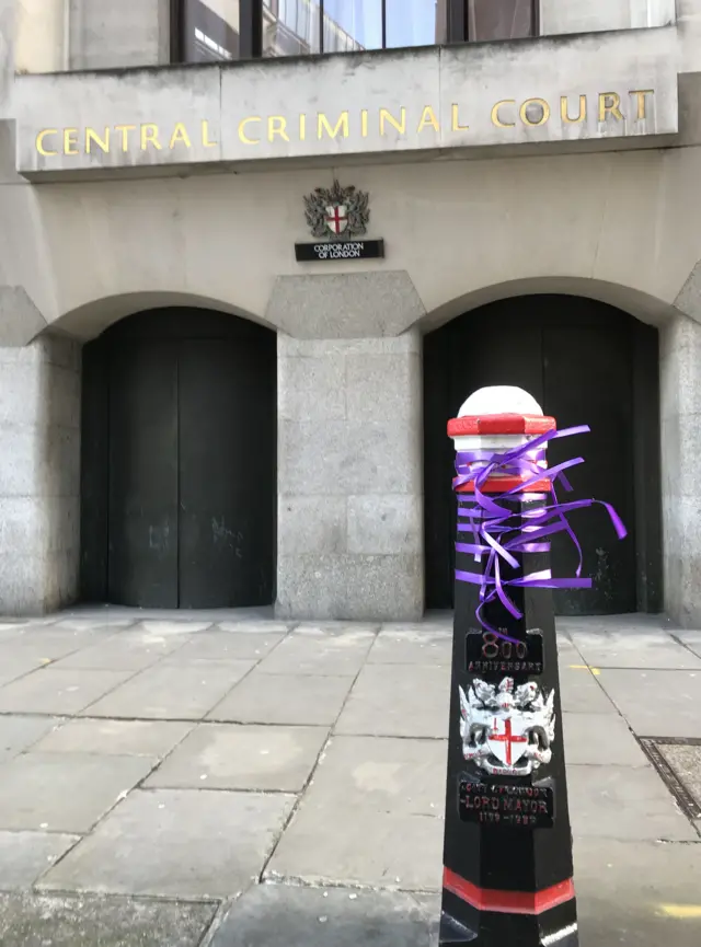 Old Bailey bollards