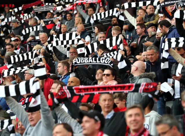 Eintracht Frankfurt fans