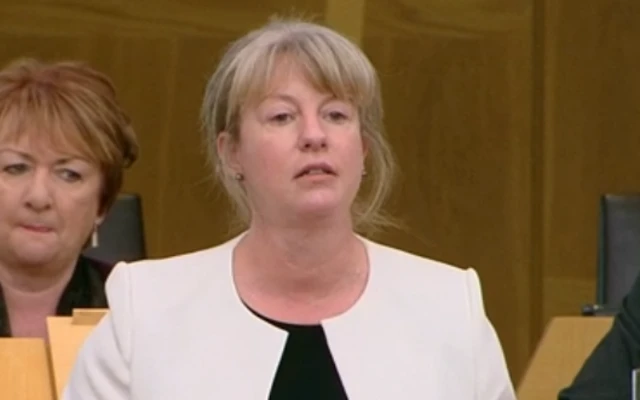 Shona Robison