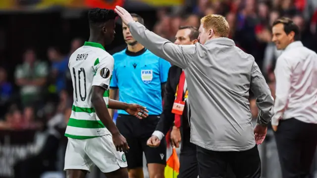 Neil Lennon with Vakoun Bayo