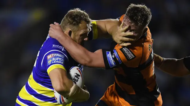 Warrington v Castleford