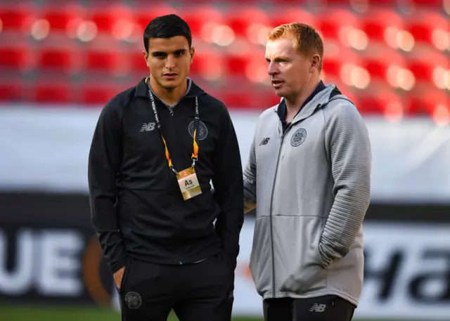 Mohamed Elyounoussi makes his European debut for Celtic in Roazhon Park