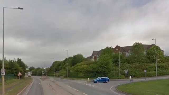 Junction of Castle Farm Way and Salisbury Avenure