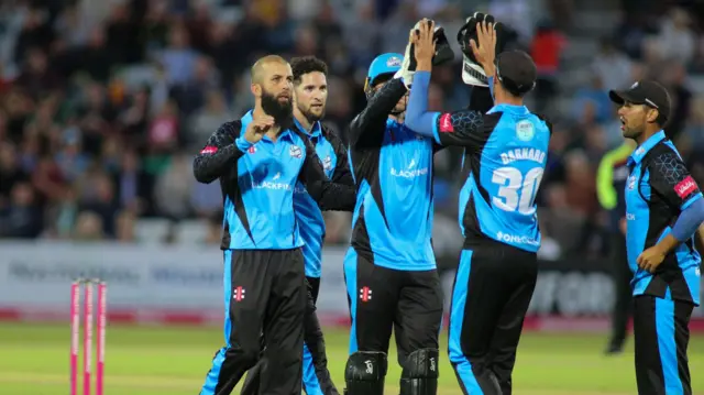 Worcestershire celebrate a wicket at Nottinghamshire