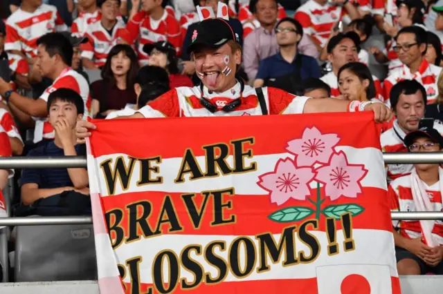 Japan fans