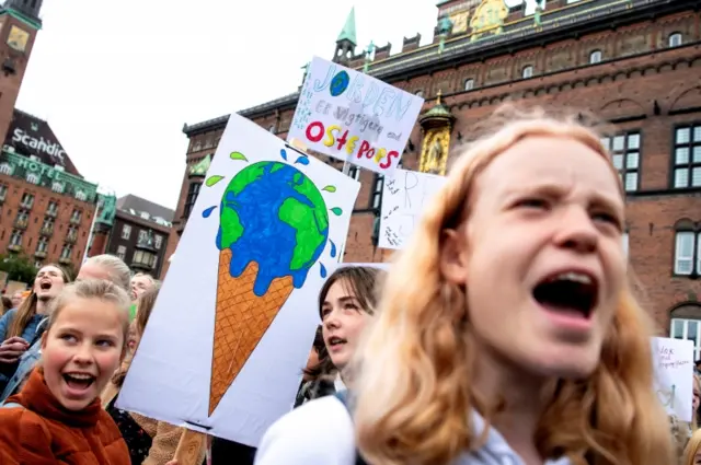 Protesters at Raadhuspladsen in Copenhagen