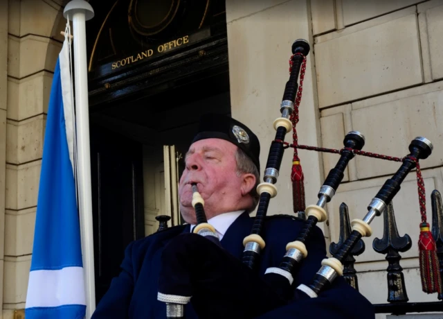 Piper outside Scotland Office