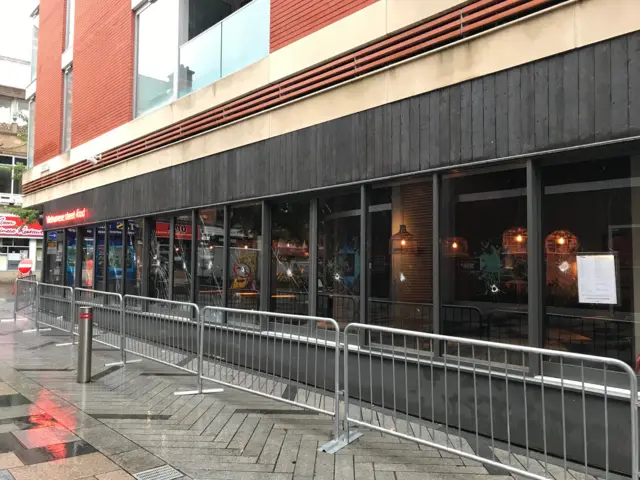 Pho Leicester vandalised